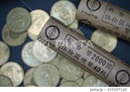 通貨 通貨 143307126