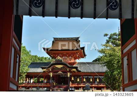 石清水八幡宮　南総門からの御本社(京都府八幡市) 143323605