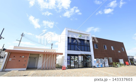 JR水郡線の上菅谷駅駅舎 JR水郡線の上菅谷駅駅舎 143337603