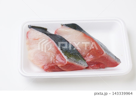 生ぶり切身 国内産 生ぶり切身 国内産 143339964