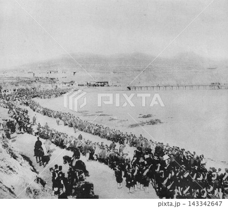 古写真 1895年2月16日 日清戦争中の中国・山東省 威海衛の清国兵捕虜 古写真 1895年2月16日 日清戦争中の中国・山東省 威海衛の清国兵捕虜 143342647