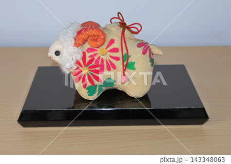 羊の置物 羊の置物 143348063