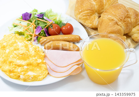 朝食 スクランブルエッグ 朝食 スクランブルエッグ 143359975