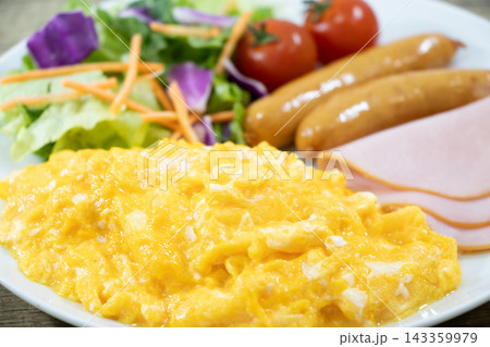 スクランブルエッグ 143359979