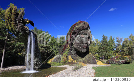 Notre-Dame Island, Mother Earth grass sculpture is inspired by Indigenous traditions, this symbolic work pays homage to the source of all life and human, plant, animal, and cultural. Notre-Dame Island, Mother Earth grass sculpture is inspired by Indigenous traditions, this symbolic work pays homage to the source of all life and human, plant, animal, and cultural. 143360930