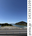 秋晴れの木曽川の風景 143363109