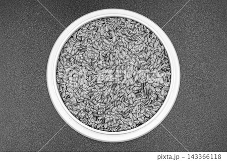 beautiful texture ripe of natural flax seeds on background 143366118