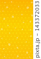 麻の葉模様　金色グラデーションの和紙背景 143372033