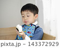子供 143372929