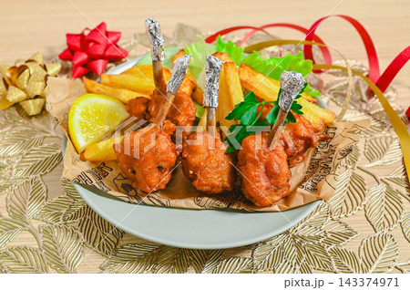 クリスマスのごちそう チューリップチキン 143374971