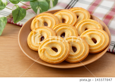 バタークッキー バタークッキー 143377847