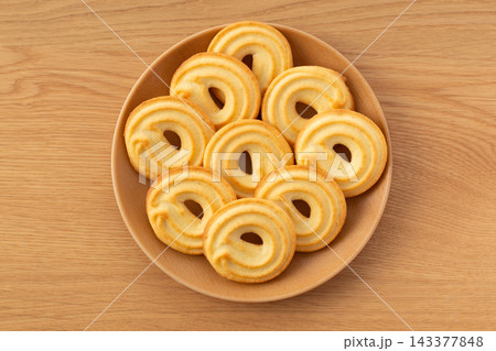 バタークッキー 143377848