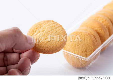 バタークッキー バタークッキー 143378453