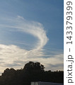 秋の空に浮かぶ雲　運気爆上げ雲 143379399