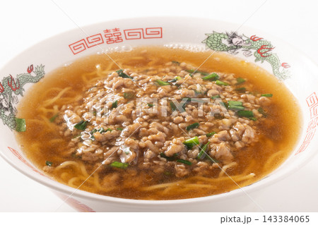 豚ひき肉とニラのあんかけ ラーメン 豚ひき肉とニラのあんかけ ラーメン 143384065