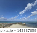 美しい海と空 143387859