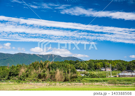 湖西地方の田園風景　滋賀県大津市 143388508