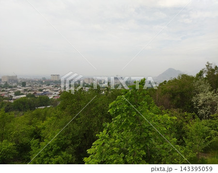 山道からの市街 山道からの市街 143395059