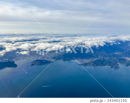 山口県防府市上空から望む瀬戸内海の海岸風景 山口県防府市上空から望む瀬戸内海の海岸風景 143401150