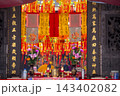 縁日 祭壇 お寺 143402082