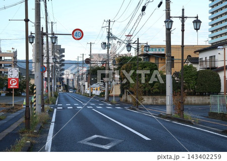 地方都市の静かな通り・いわき 143402259