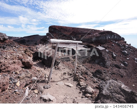 富士山 143408745