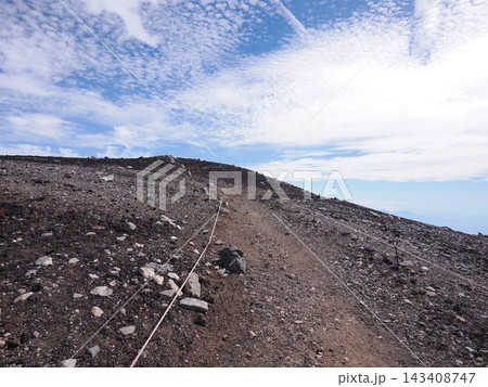 富士山 143408747