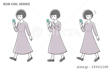 歩きながらスマホを操作する女性のシンプルな線画イラストセット 歩きながらスマホを操作する女性のシンプルな線画イラストセット 143412109