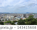 丸亀市周辺の瀬戸内海の風景 143415608