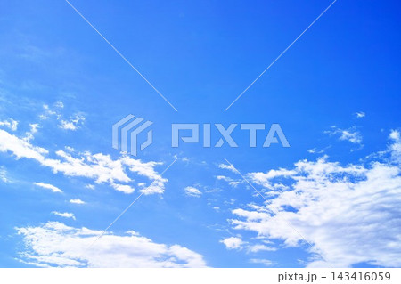 青空と雲イメージ 143416059