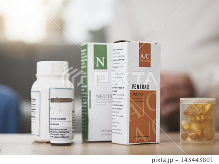 Medication, table and tablets or pills in package for seniors with inhaler for asthma with painkillers. Chronic, arthritis and consult with nurse in home with people, health and help with care. Medication, table and tablets or pills in package for seniors with inhaler for asthma with painkillers. Chronic, arthritis and consult with nurse in home with people, health and help with care. 143443801