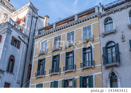 Beautiful architecture of narrow streets of Venice city Beautiful architecture of narrow streets of Venice city 143463411