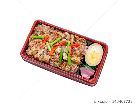 牛タン元の旨タレ炒め重、お持ち帰り弁当【白背景・切り抜き】 牛タン元の旨タレ炒め重、お持ち帰り弁当【白背景・切り抜き】 143468723