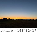 美しい夕暮れの空 143482417