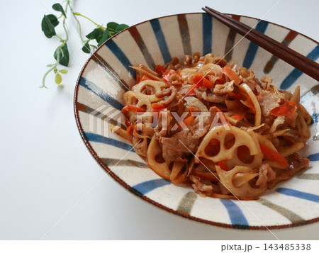 豚肉と根菜のきんぴら 143485338