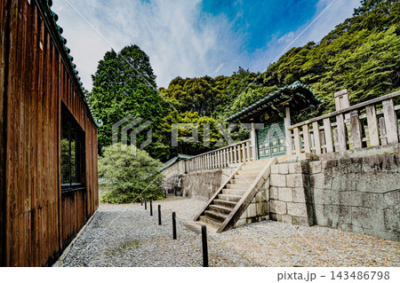 源敬公（尾張徳川藩初代藩主徳川義直公）廟の風景 143486798