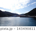 沖縄　離島　渡嘉敷島　渡嘉敷港 143490811