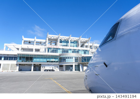 久米島の空の玄関口である久米島空港 久米島の空の玄関口である久米島空港 143491194