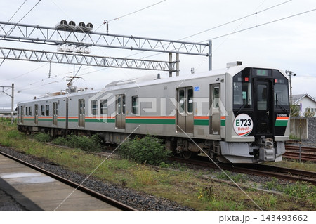 【JR東日本】E723系5000代（山形線：米沢駅） 143493662