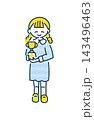 トロフィーを持った女の子のイラスト 143496463