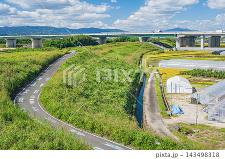 木津川風景　新名神高速道路　京都府京城陽市 143498318