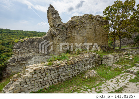 Ujarma Fortress, ancient medieval fortress city in eastern Georgia, dramatically perched on a rocky hill overlooking the Iori River 143502857