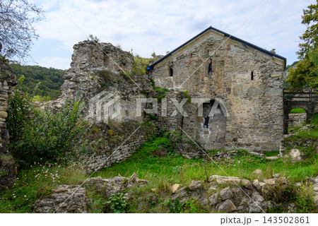 Ujarma Fortress, ancient medieval fortress city in eastern Georgia, dramatically perched on a rocky hill overlooking the Iori River 143502861