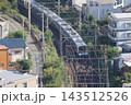 堺市堺区榎元町を走る南海高野線 143512526