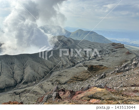 阿蘇山の火山地形と雄大な山並み&山飯 阿蘇山の火山地形と雄大な山並み&山飯 143513044