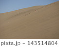 中国敦煌の鳴沙山の風景 143514804