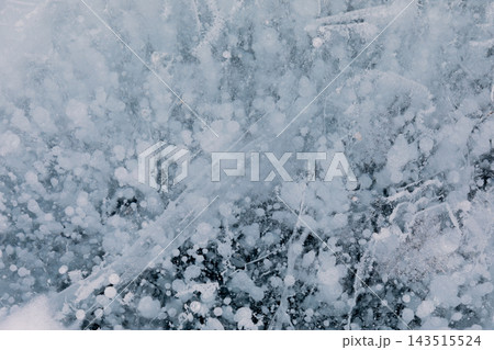 Frozen methane bubbles trapped under deep transparent lake ice Frozen methane bubbles trapped under deep transparent lake ice 143515524