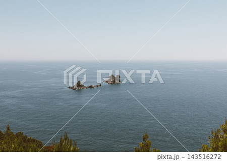 Scenic aerial view of rocky islets in the Adriatic Sea near Petrovac 143516272