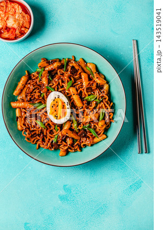 Rapokki - tteokbokki with noodles and chajang sauce Rapokki - tteokbokki with noodles and chajang sauce 143519041