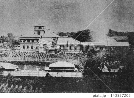 古写真 1900年頃 東京 日本麦酒醸造(後のサッポロビール)のヱビスビールの工場(現在の恵比寿) 古写真 1900年頃 東京 日本麦酒醸造(後のサッポロビール)のヱビスビールの工場(現在の恵比寿) 143527203